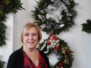 A wreath maker at the bazaar