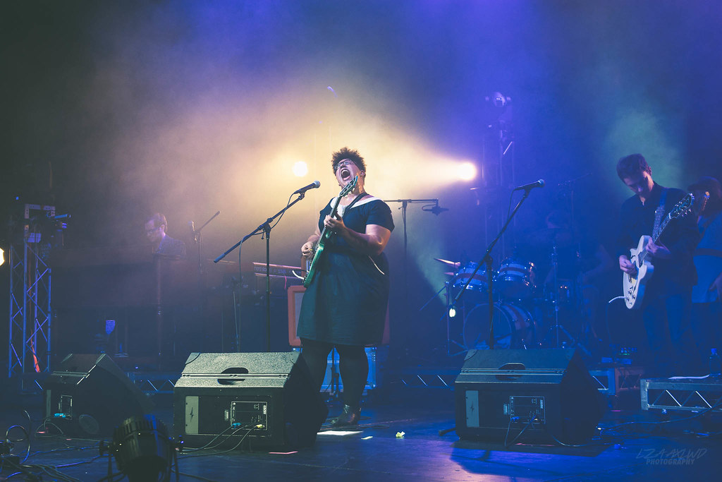 Photo of Brittany Howard of Alabama Shakes, taken by Liza Agsalud. Used under CC2.0