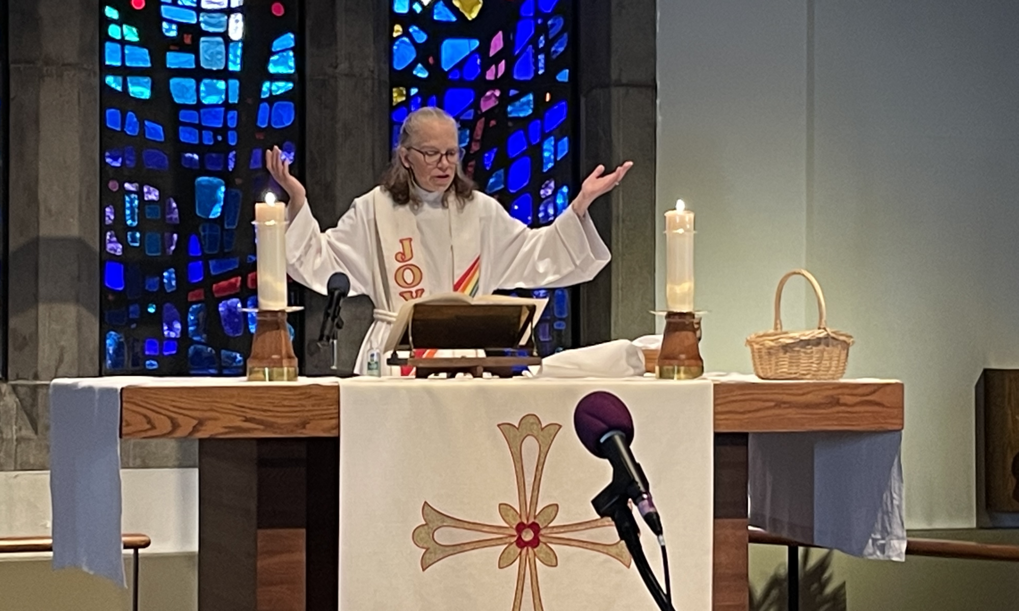 Pastor Kelley Ketcham at the altar